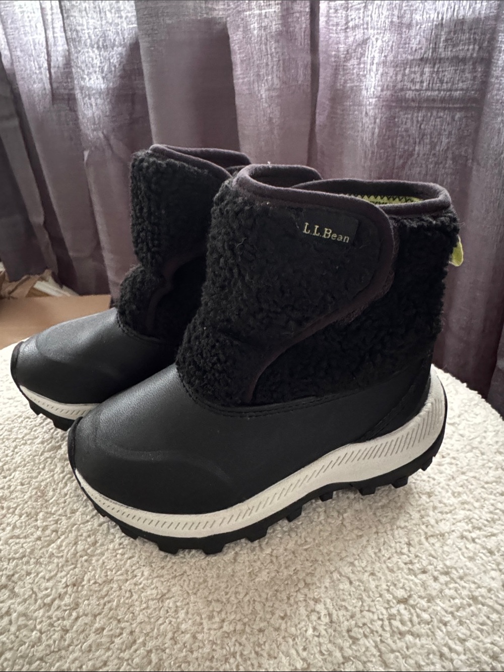 L.L. Bean Kids Black Faux-Sherpa Snow Boots